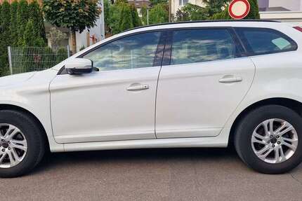 Volvo XC60 305.000 km 7.900 &euro; Nürtingen 72622