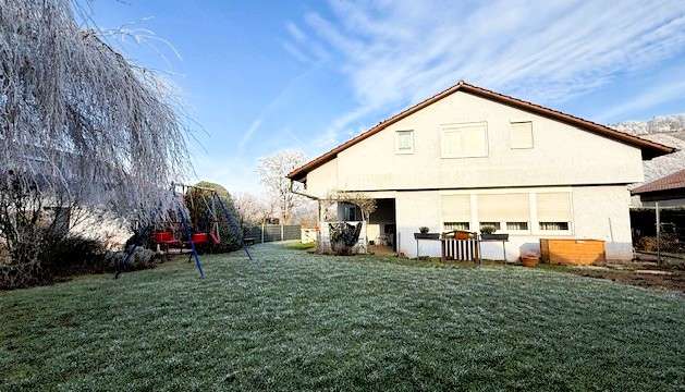 Haus zum Kaufen in Vaihingen an der Enz 619.000 € 261 m²