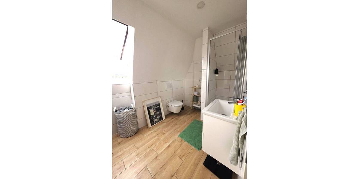 Schicke 2-12-Zi.-DG-Wohnung - Etagenwohnung Stuttgart West | Angebot:26854765