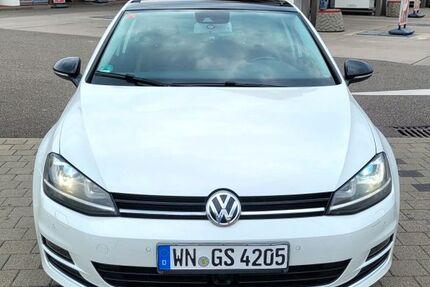 VW Golf 176.542 km 11.500 € Schwaikheim 71409