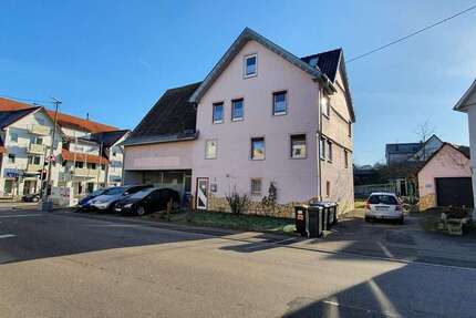 Haus zum Kaufen in Reutlingen 1.450.000 € 220 m² 10 zimmer