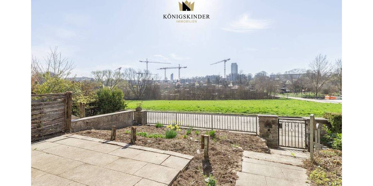 Reihenmittelhaus Stuttgart Zazenhausen - 6 Zimmer, 150 m&sup2;, 499.000&euro; | Angebot:25984386