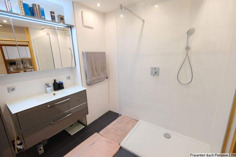 Etagenwohnung Fellbach Schmiden - 3 Zimmer, 73 m&sup2;, 329.000&euro; | Angebot:25768971