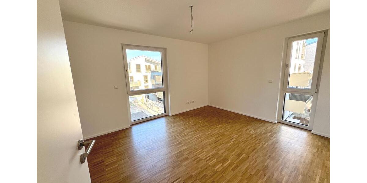 Etagenwohnung Remseck am Neckar - 4 Zimmer, 91 m&sup2;, 1.660&euro; | Angebot:26253579