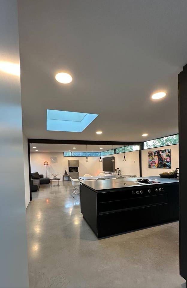 Exklusiver Bungalow Einfamilienhaus mit Pool