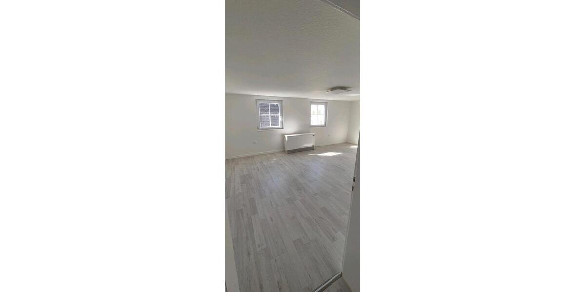 Etagenwohnung Aidlingen - 6 Zimmer, 82 m&sup2;, 1.700&euro; | Angebot:26336086
