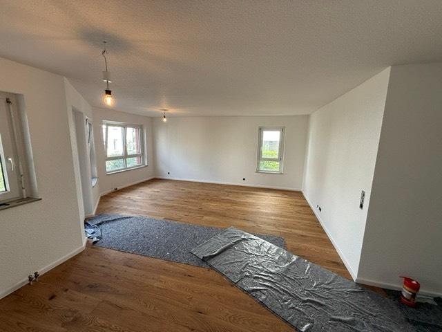 Etagenwohnung Böblingen - 3 Zimmer, 80 m&sup2;, 1.750&euro; | Angebot:26247561