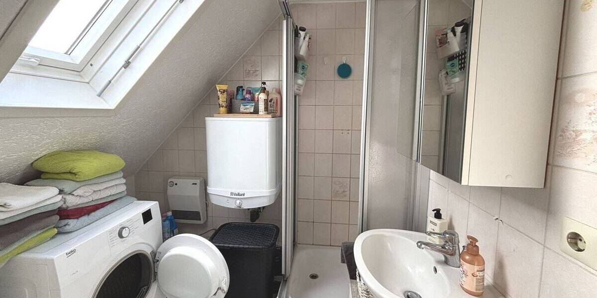 Mehrfamilienhaus, Wohnhaus Stuttgart Zuffenhausen - 1 Zimmer, 236 m&sup2;, 719.000&euro; | Angebot:26486014