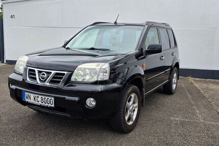 Nissan X-Trail 154.027 km 1.800 &euro; Weinstadt 71384