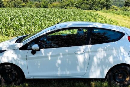 Ford Fiesta 115.354 km 3.600 &euro; Neckartenzlingen 72654