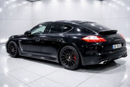 Porsche Panamera 137.123 km 31.999 &euro; Sindelfingen 71067