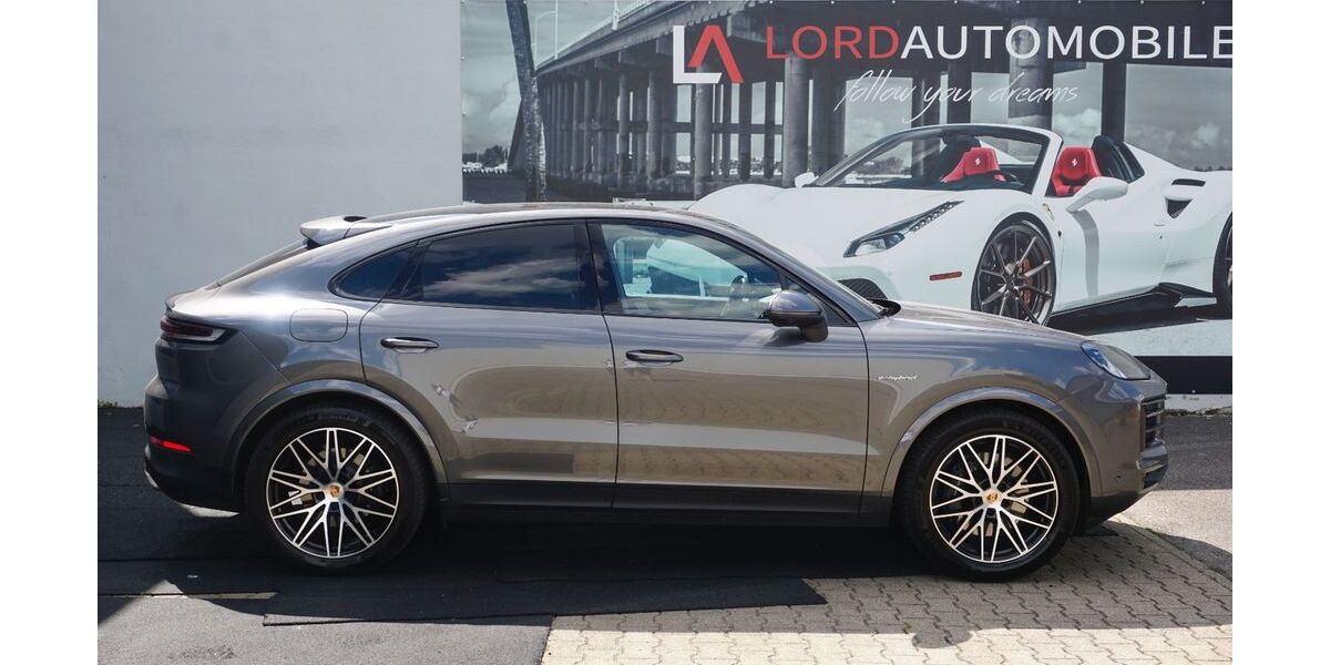 Porsche Cayenne 23.800 km 94.999 &euro; Stuttgart 70499