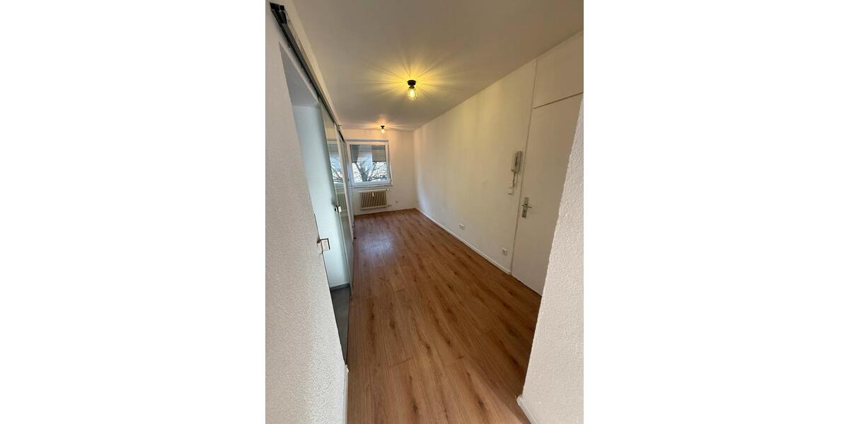 Etagenwohnung Esslingen am Neckar Brühl - 2.5 Zimmer, 55 m&sup2;, 1.050&euro; | Angebot:26300265