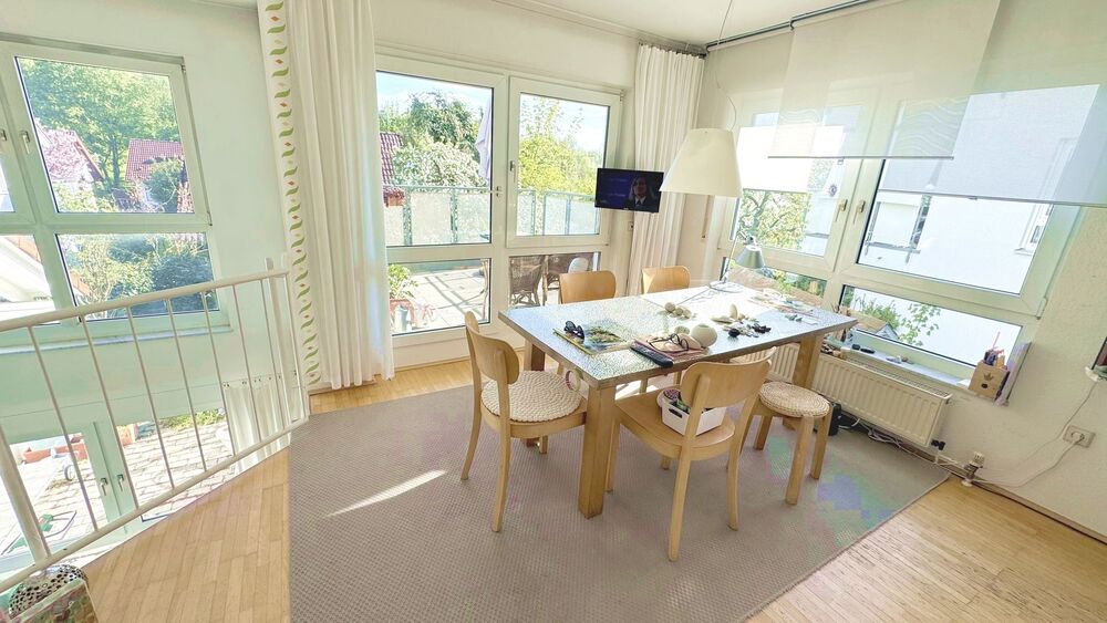 Großzügiges Reiheneckhaus in traumhafter und idyllischer Naturumgebung - Einfamilienhaus Remseck Hochberg Hochberg | Angebot:27296102