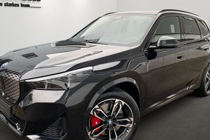 BMW iX1 1.900 km 55.907 &euro; Nürtingen 72622