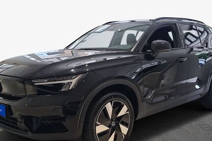 Volvo XC40 4.099 km 48.990 € Stuttgart 70190