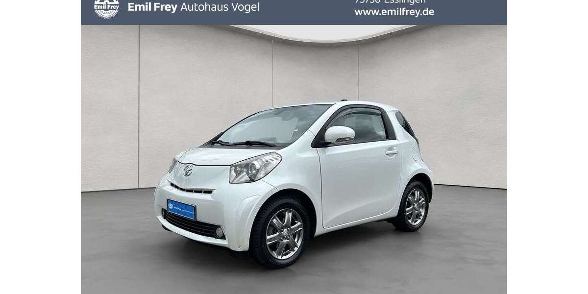 Toyota iQ 98.500 km 5.460 &euro; Esslingen am Neckar 73730