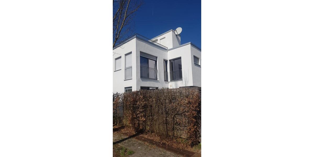 Reihenhaus Ostfildern - 5.5 Zimmer, 172 m&sup2;, 2.700&euro; | Angebot:24681837