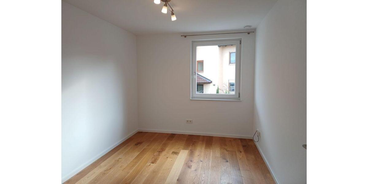 Erdgeschoßwohnung Filderstadt - 3.5 Zimmer, 119 m&sup2;, 1.880&euro; | Angebot:26267564