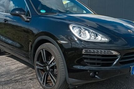 Porsche Cayenne 99.700 km 29.650 &euro; Leutenbach 71397