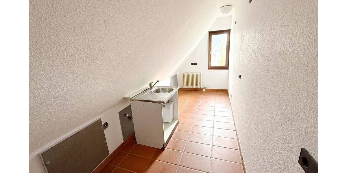 Etagenwohnung Reichenbach an der Fils - 3 Zimmer, 82 m&sup2;, 850&euro; | Angebot:26359738