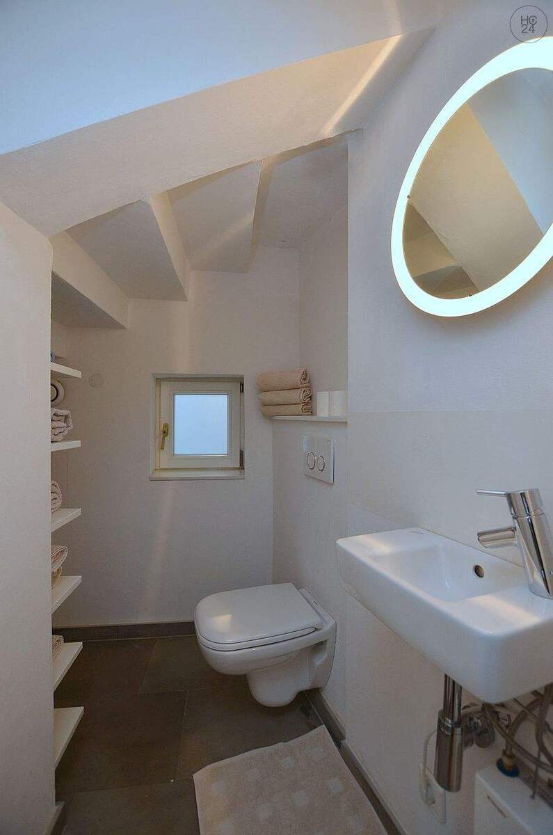 Sehr schön möbliertes Apartment in toller Aussichtslage in Stuttgart Süd 1 zimmer