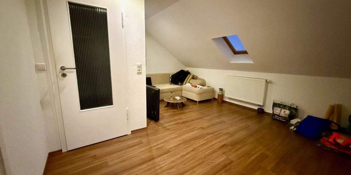 Doppelhaushälfte Schorndorf - 9 Zimmer, 170 m&sup2;, 790.000&euro; | Angebot:26795438