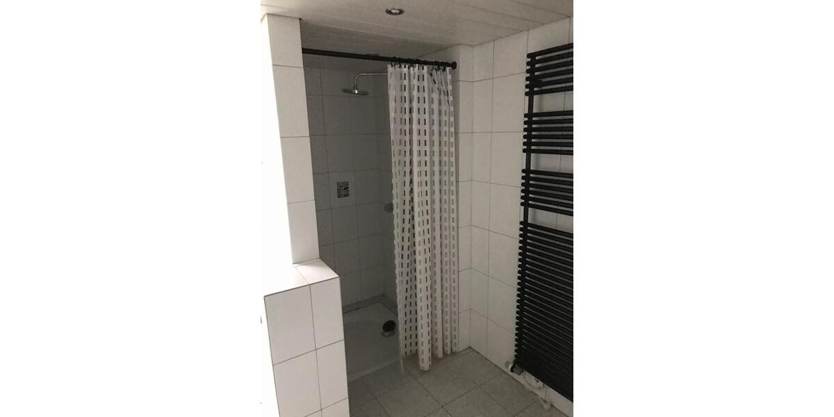 Mehrfamilienhaus, Wohnhaus Böblingen - 7 Zimmer, 155 m&sup2;, 650.000&euro; | Angebot:25256799