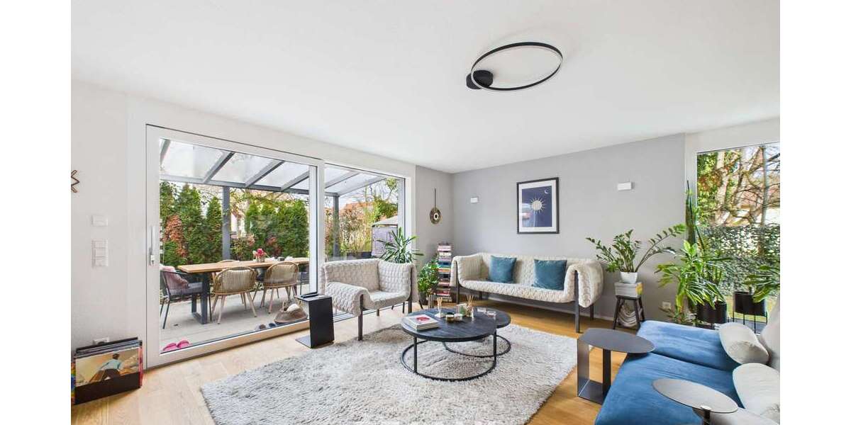 Haus zum Kaufen in Weinstadt 900.000 € 195 m² 5 zimmer