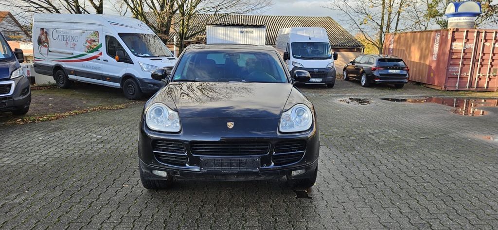 Porsche Cayenne 267.415 km 6.900 € Waiblingen Neustadt ( 15 km von Stuttgart ) 71336