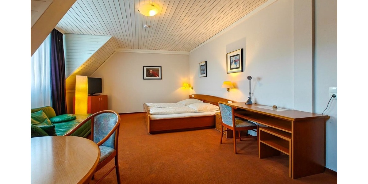 Hotel in Reutlingen - Gewerbeobjekt Reutlingen Mittelstadt | Angebot:25216528