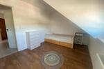 Dachgeschoßwohnung Stuttgart Luginsland - 14 Zimmer, 68 m&sup2;, 400&euro; | Angebot:26396759