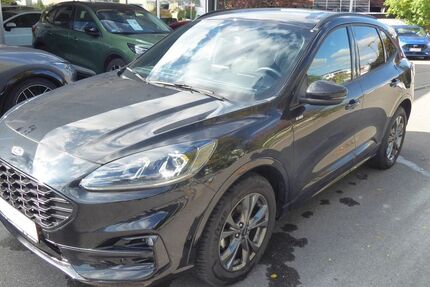 Ford Kuga 28.100 km 26.400 € Ammerbuch 72119