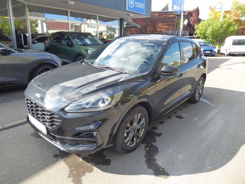Ford Kuga 28.100 km 26.400 € Ammerbuch 72119