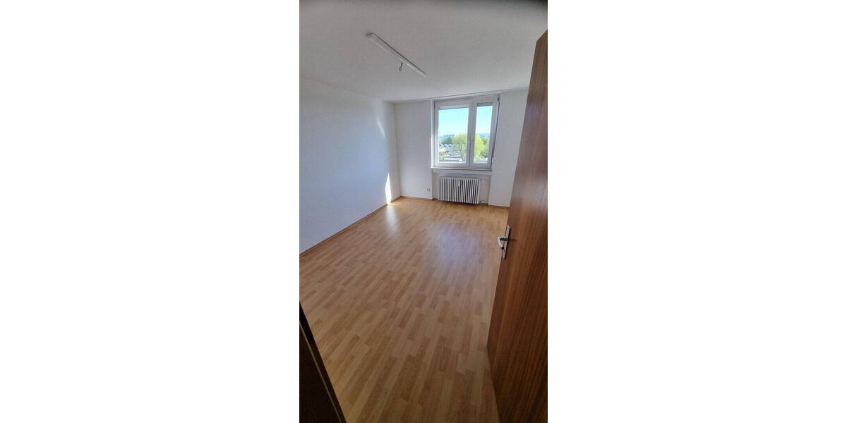 Etagenwohnung Kornwestheim - 3 Zimmer, 84 m&sup2;, 336.000&euro; | Angebot:26343978
