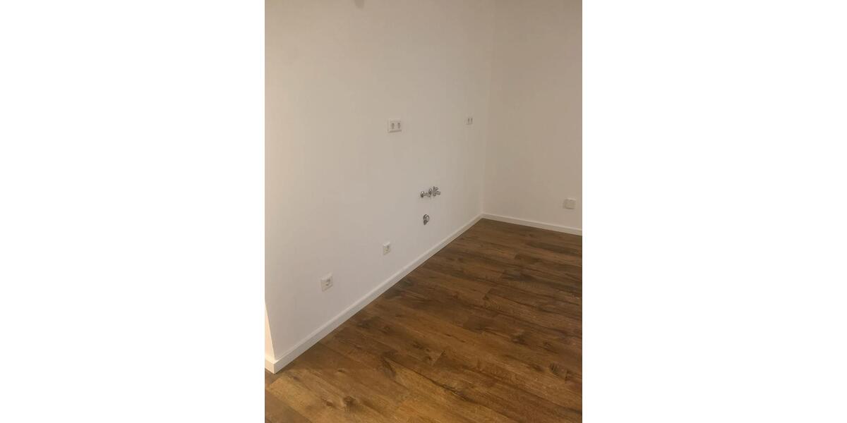 Dachgeschoßwohnung Stuttgart Bad Cannstatt - 2 Zimmer, 55 m&sup2;, 850&euro; | Angebot:26612902