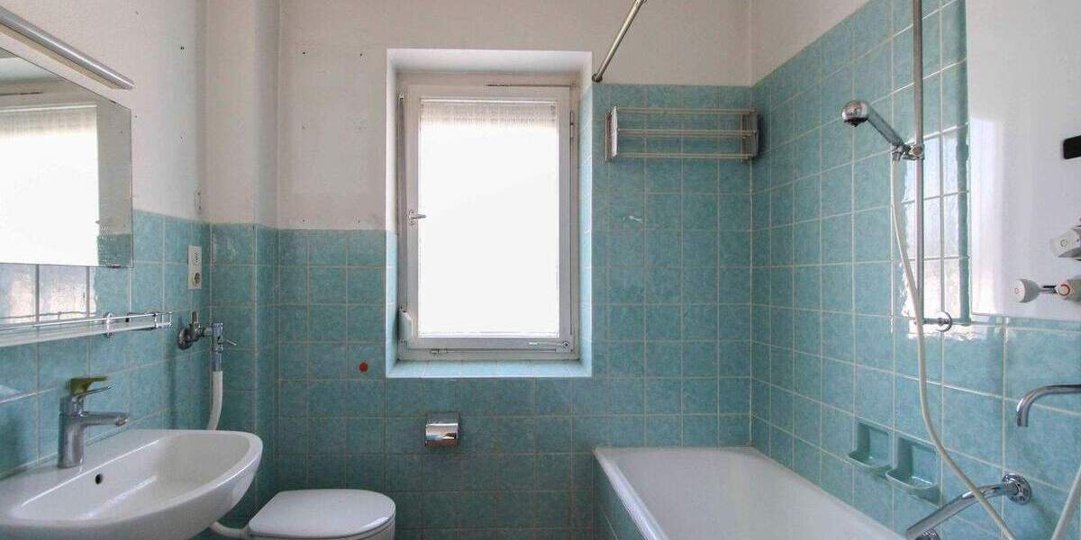 Mehrfamilienhaus, Wohnhaus Stuttgart Botnang - 9 Zimmer, 204 m&sup2;, 1.200.000&euro; | Angebot:25043366