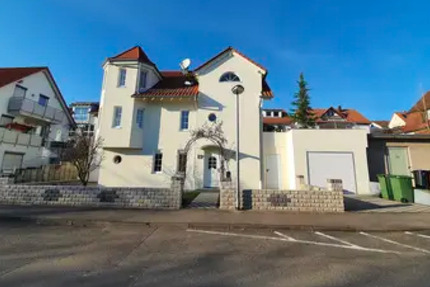 Gepflegte 2-Zimmer Wohnung mit Garage in Marbach am Neckar 2 zimmer