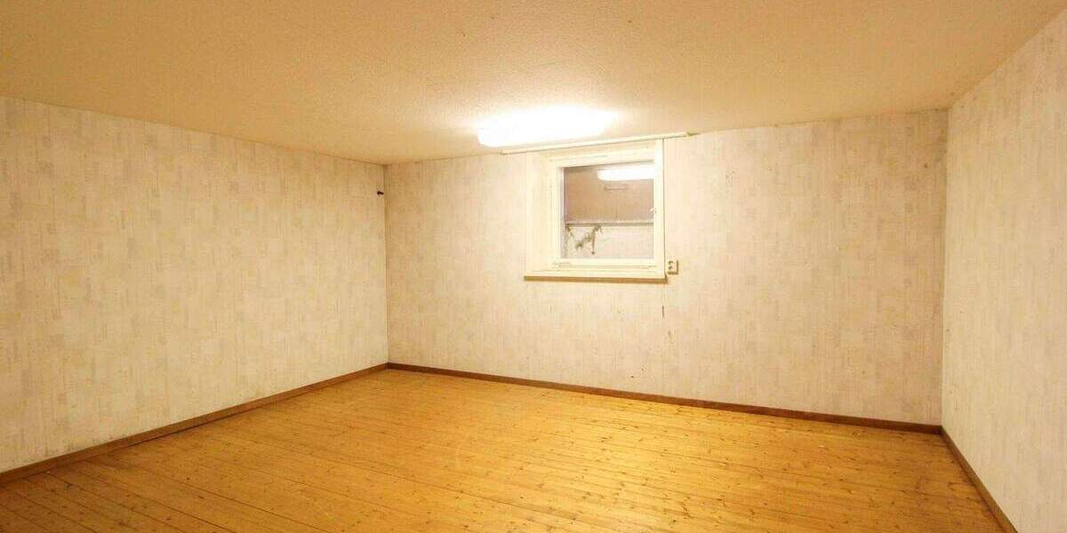 Mehrfamilienhaus, Wohnhaus Stuttgart Botnang - 9 Zimmer, 1.200.000&euro; | Angebot:24810352