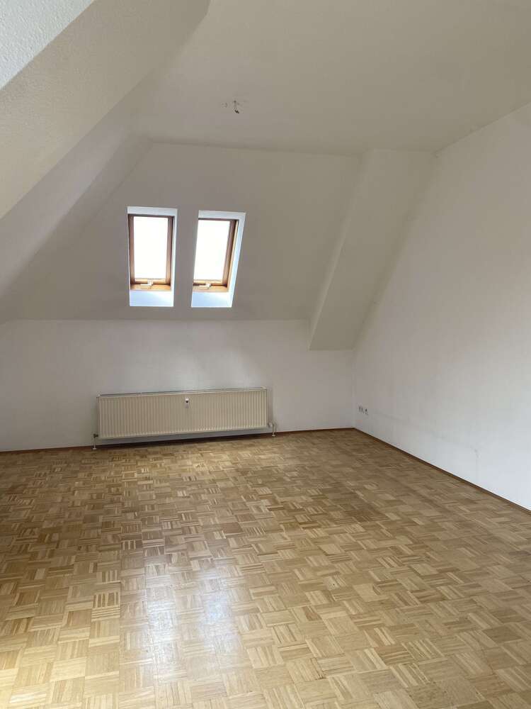 Wohnung zum Mieten in Stuttgart 1.033,90 € 103.39 m²