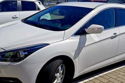 Hyundai i40 98.774 km 9.999 &euro; Aspach 71546