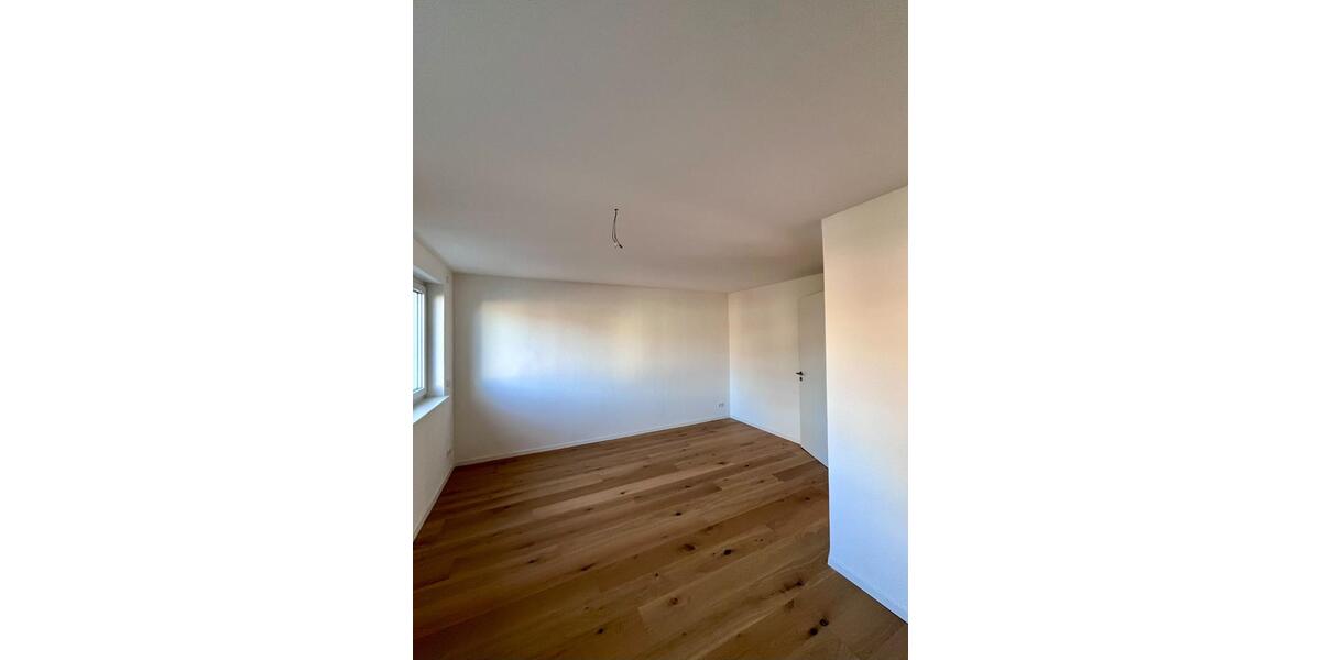 Reihenhaus Stuttgart Stuttgart-West - 4.5 Zimmer, 128 m&sup2;, 1.840&euro; | Angebot:24117388