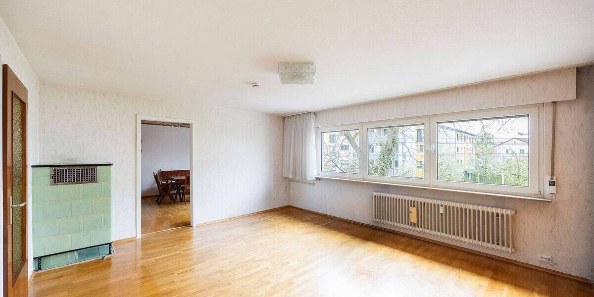 Mehrfamilienhaus, Wohnhaus Stuttgart Rot - 6 Zimmer, 113 m&sup2;, 595.000&euro; | Angebot:26487903