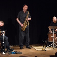 John Butcher, Chris Corsano, Florian Stoffner – Trio (GB//USA/CH) – Jazz Schorndorf