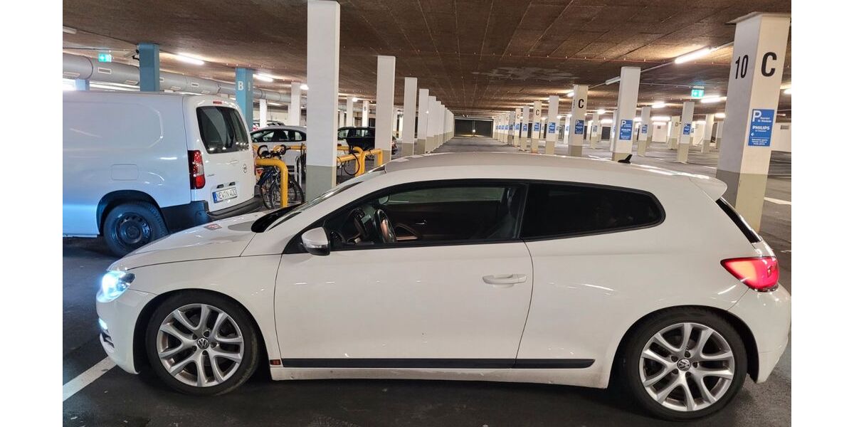 VW Scirocco 169.000 km 6.800 &euro; Leonberg 71229