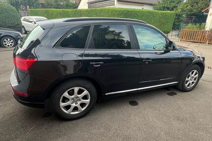 Audi Q5 181.000 km 9.800 &euro; Wolfschlugen 72649