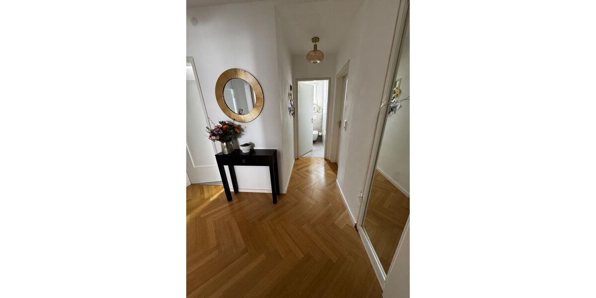 Provisionsfrei* 4 Zimmer Wohnung Zentral inkl. Einbauküche - Erdgeschoßwohnung Plochingen | Angebot:26357994