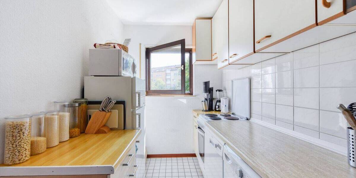Etagenwohnung Böblingen Böblingen (Stadt) - 2 Zimmer, 61 m&sup2;, 750&euro; | Angebot:26188745