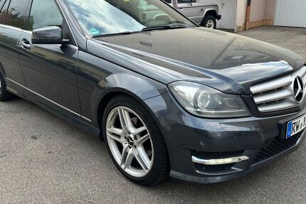 Mercedes-Benz C 250 219.000 km 8.900 &euro; Stuttgart 70619