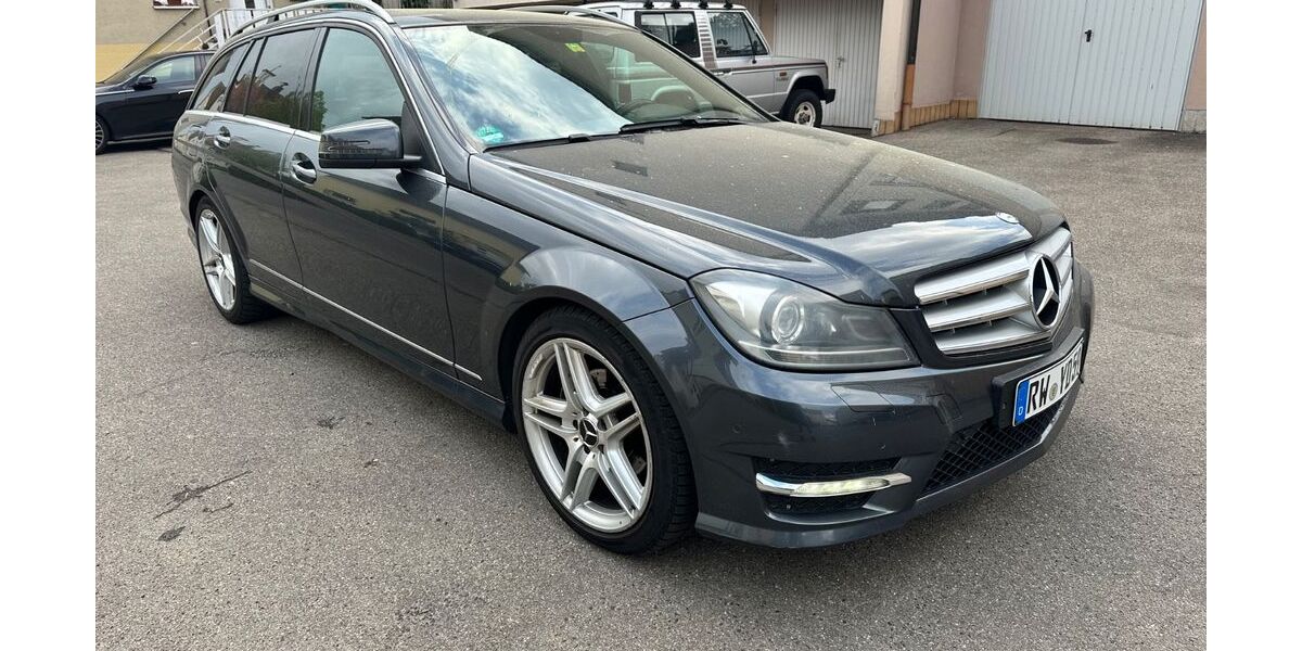 Mercedes-Benz C 250 219.000 km 8.900 &euro; Stuttgart 70619